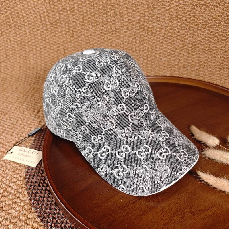 Gucci cap dx160